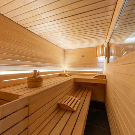Luxe Piscine Et 18 Personnes Serrechevalierholidays * Le Monetier-les-Bains